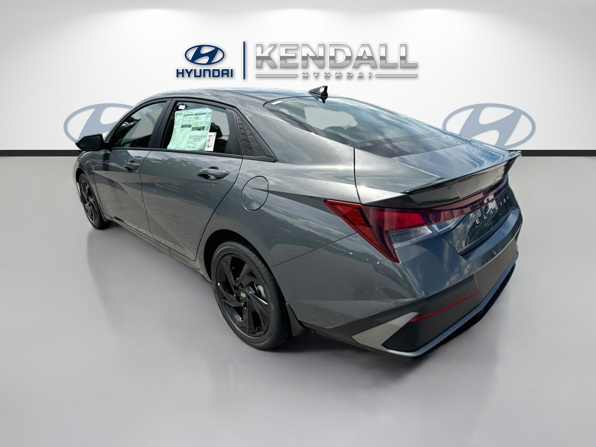New 2026 Hyundai Elantra SEL Sport FWD image 4