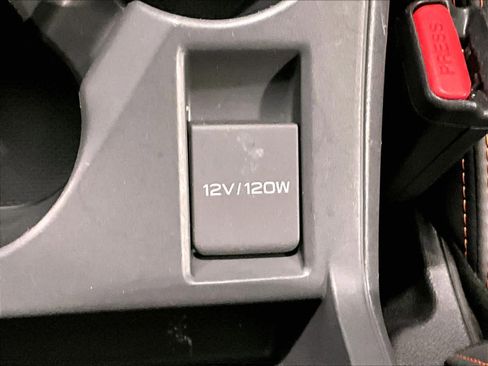 Used 2024 Subaru Crosstrek 2.5i Limited AWD/4WD image 28