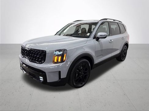 Used 2025 Kia Telluride SX X-Line AWD/4WD image 2