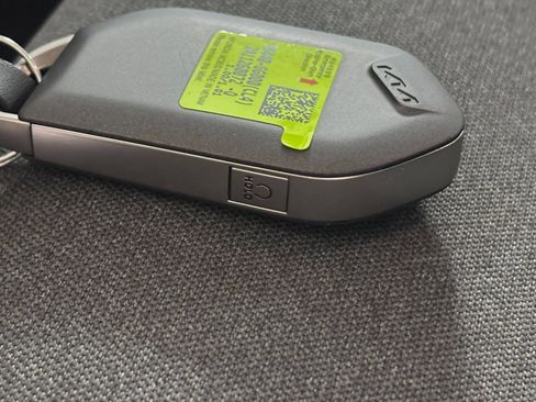 Used 2025 Kia K4 FWD image 25