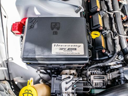 Used 2012 Dodge Challenger SRT8 w/ Premium Sound Group image 20