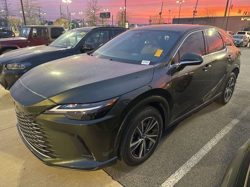 Used 2025 Lexus RX 350 FWD w/ Technology Package image 4
