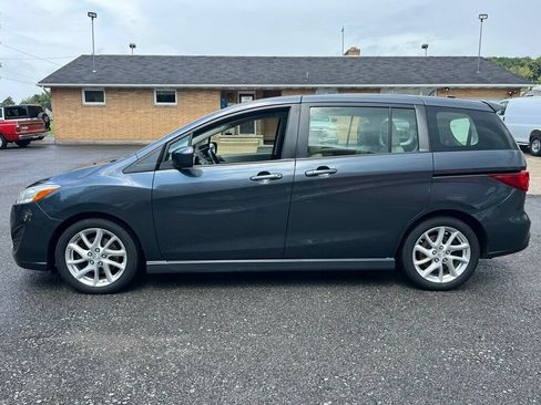 Used 2012 MAZDA MAZDA5 Touring w/ Moonroof & Audio Pkg FWD image 10