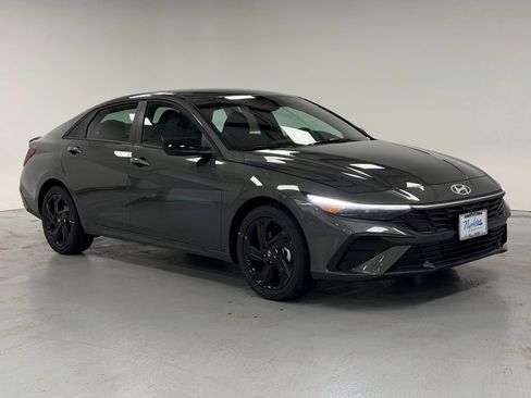 Certified 2026 Hyundai Elantra Sport image 6