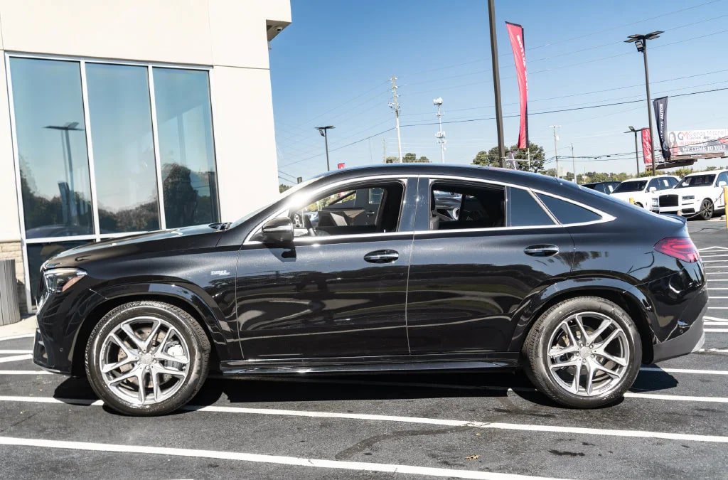 Used 2025 Mercedes-Benz GLE 53 AMG 4MATIC Coupe image 16