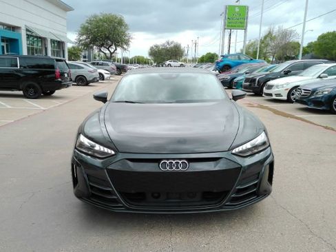 Used 2023 Audi e-tron GT Premium Plus AWD/4WD image 2