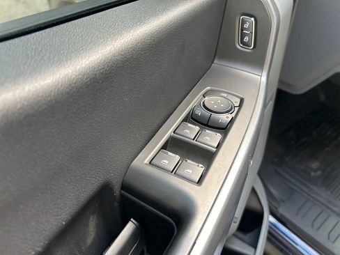 Used 2024 Ford F350 XLT image 41