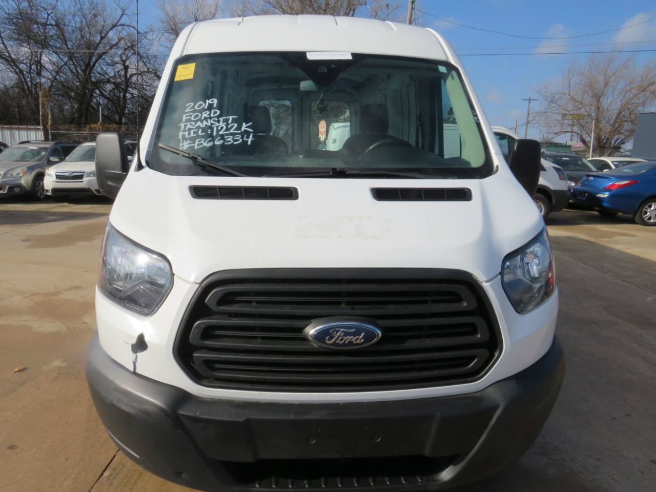 Used 2019 Ford Transit 250 148 Medium Roof RWD image 2