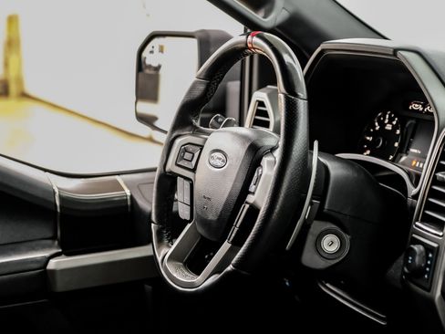 Used 2019 Ford F150 Raptor image 16