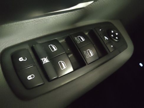 Used 2021 RAM 1500 Big Horn RWD image 27