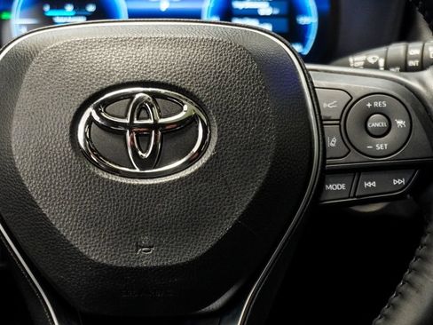 Used 2024 Toyota RAV4 XSE w/ Advanced Technology Package AWD/4WD image 15