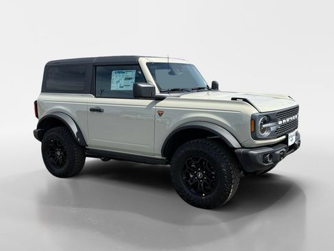 New 2026 Ford Bronco Badlands AWD/4WD image 39