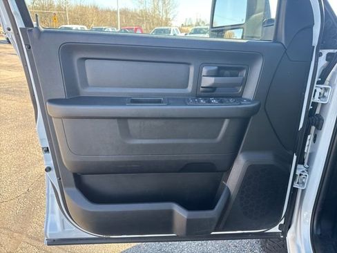 Used 2024 RAM 3500 Tradesman image 10