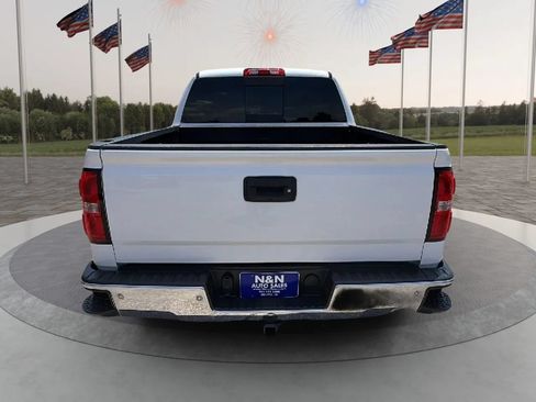 Used 2014 GMC Sierra 1500 SLT w/ SLT Crew Cab Value Package AWD/4WD image 5