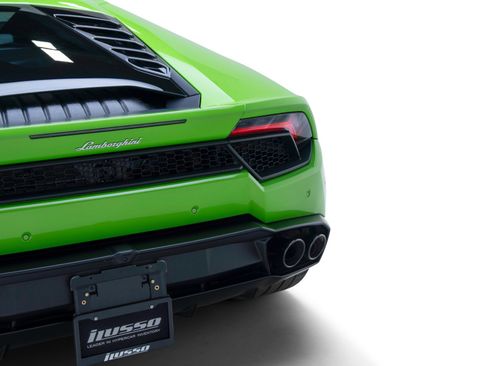 Used 2019 Lamborghini Huracan LP 580-2 RWD image 43