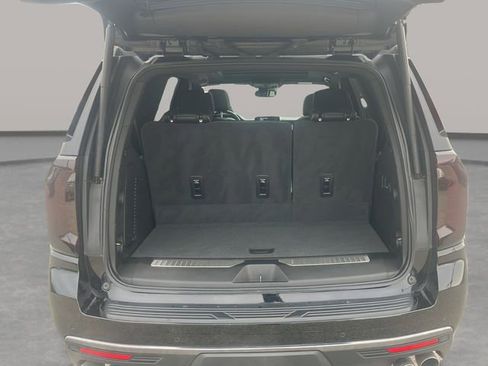 Used 2023 GMC Yukon AT4 w/ AT4 Premium Plus Package image 50