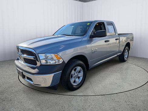 Used 2024 RAM 1500 Classic SLT image 6