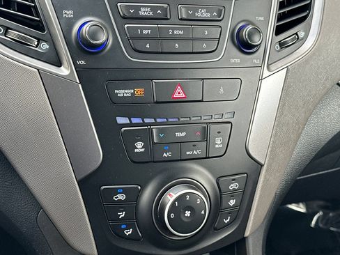 Used 2016 Hyundai Santa Fe Sport FWD image 19
