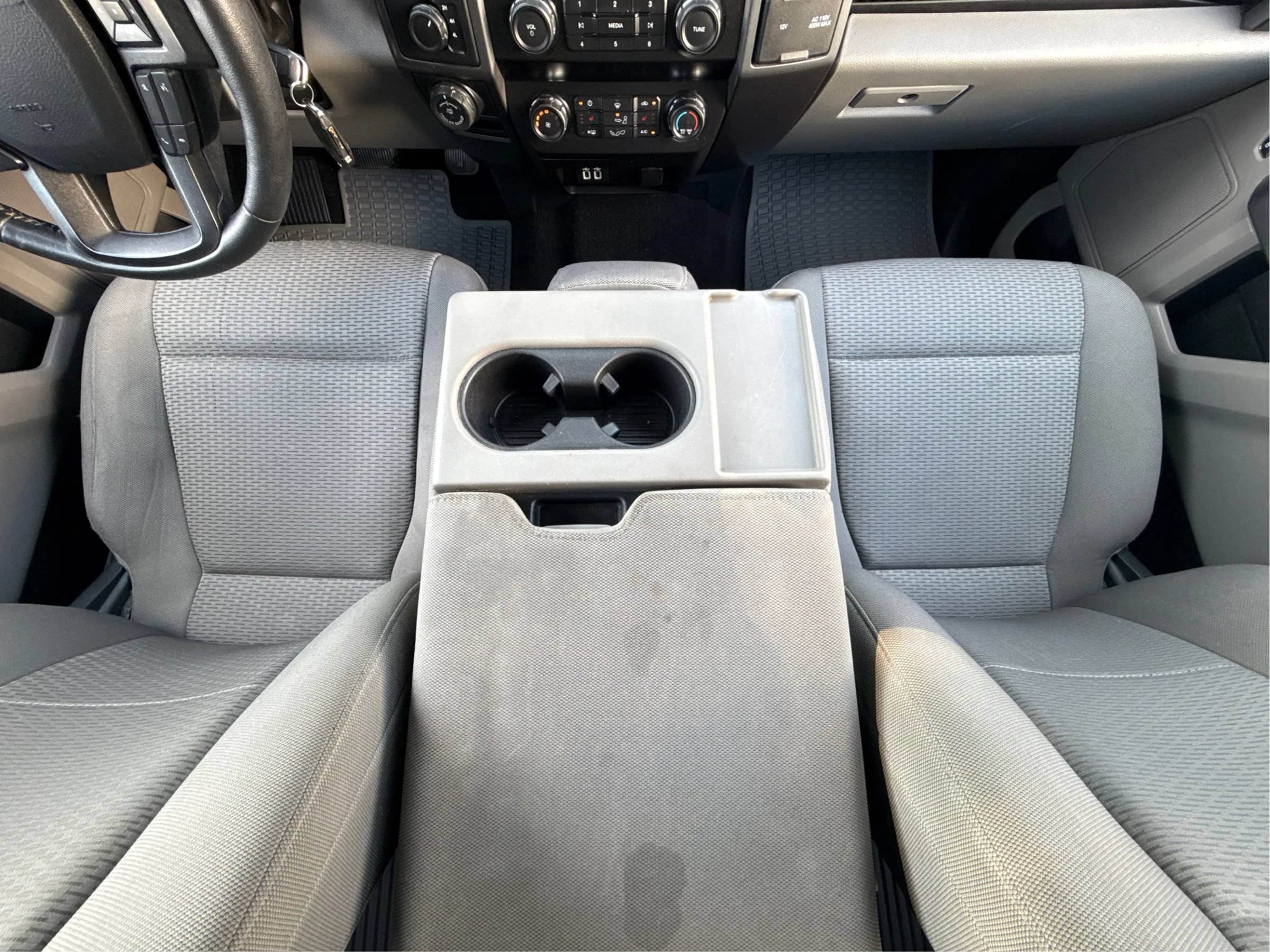 Used 2020 Ford F150 XLT w/ Equipment Group 302A Luxury AWD/4WD image 36