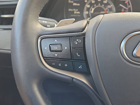 Used 2023 Lexus ES 350 w/ Premium Package image 22