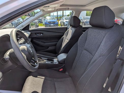 Certified 2023 Honda Accord EX image 13