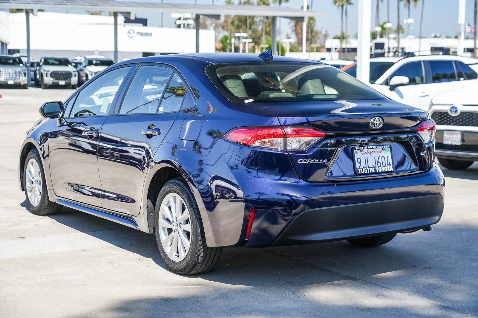 Used 2024 Toyota Corolla LE w/ LE Convenience Package FWD image 8