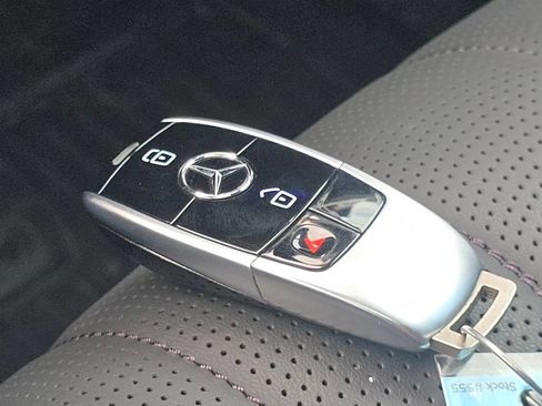 Certified 2023 Mercedes-Benz G 550 image 39