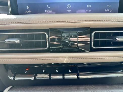 Certified 2024 Lincoln Aviator Reserve w/ Elements Package Plus AWD/4WD image 23