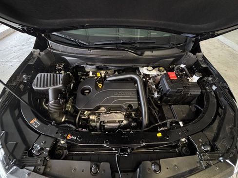 Used 2025 Chevrolet Equinox LT image 31