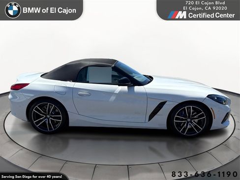 New 2026 BMW Z4 M40i w/ Premium Package image 4