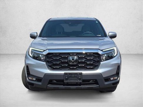 Used 2025 Honda Passport EX-L image 2