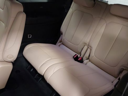 Used 2024 Jeep Grand Cherokee L Limited w/ Luxury Tech Group II image 39