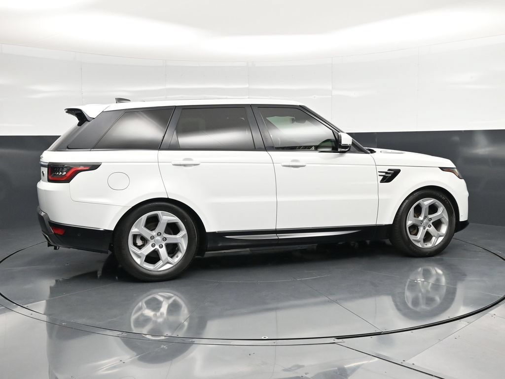 Used 2018 Land Rover Range Rover Sport HSE AWD/4WD image 3