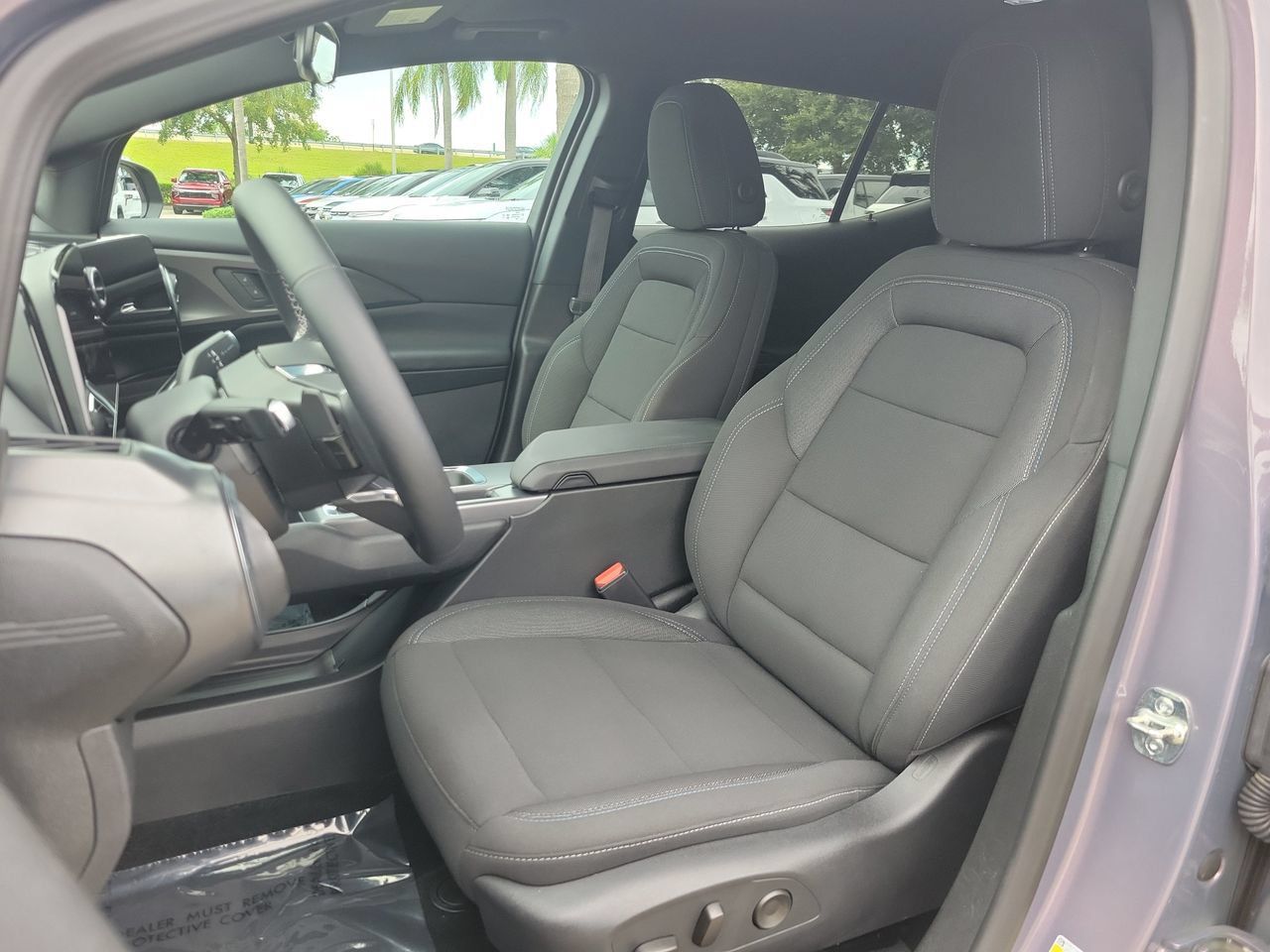 Used 2026 Chevrolet Equinox EV LT w/ Comfort Package AWD/4WD image 15