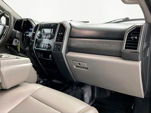 Used 2019 Ford F350 XL image 20