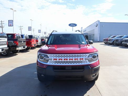 New 2025 Ford Bronco Sport Heritage w/ Convenience Package image 8