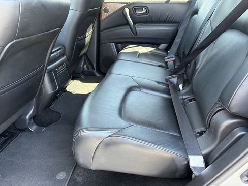 Used 2024 Nissan Armada SL RWD image 33