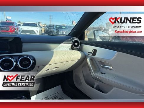 Used 2020 Mercedes-Benz CLA 250 image 41