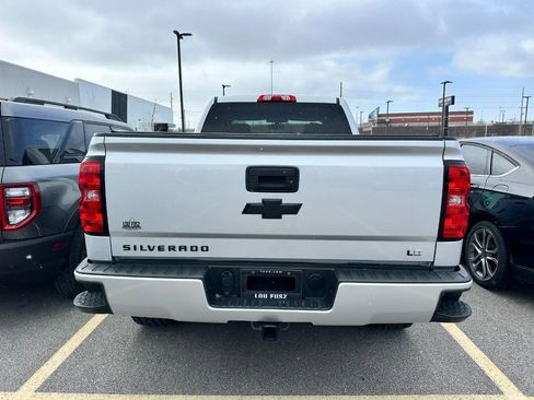 Used 2019 Chevrolet Silverado 1500 Custom w/ Custom Convenience Package image 7