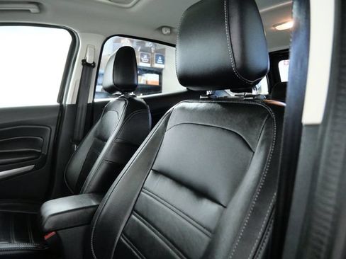 Certified 2018 Ford EcoSport Titanium AWD/4WD image 18