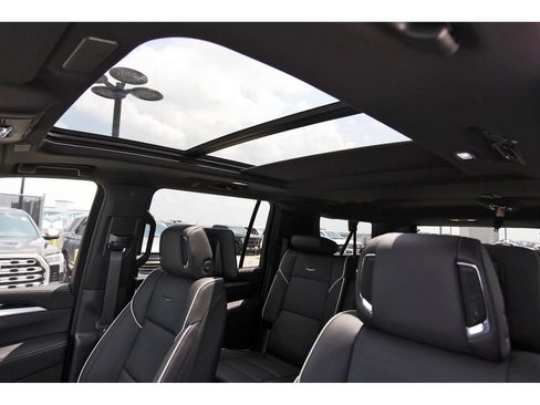 New 2026 Cadillac Escalade ESV Sport w/ Touring Package AWD/4WD image 24