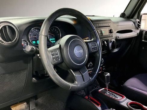 Used 2014 Jeep Wrangler Unlimited Sport w/ Quick Order Package 24S image 15