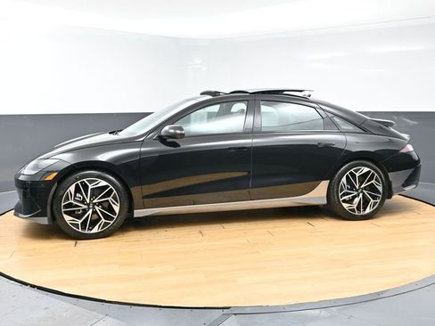 Used 2023 Hyundai Ioniq 6 Limited RWD image 6