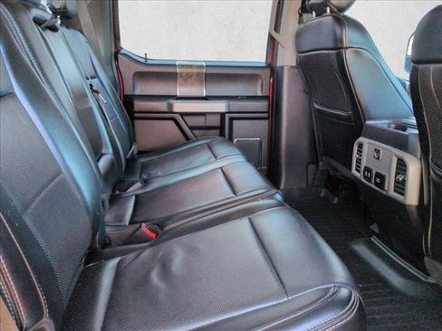 Used 2019 Ford F350 Lariat w/ Chrome Package image 18