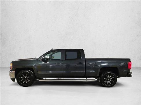 Used 2017 Chevrolet Silverado 1500 LT w/ All Star Edition image 9