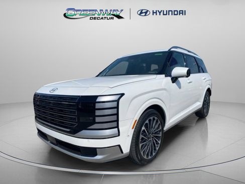 Certified 2026 Hyundai Palisade Calligraphy FWD image 3