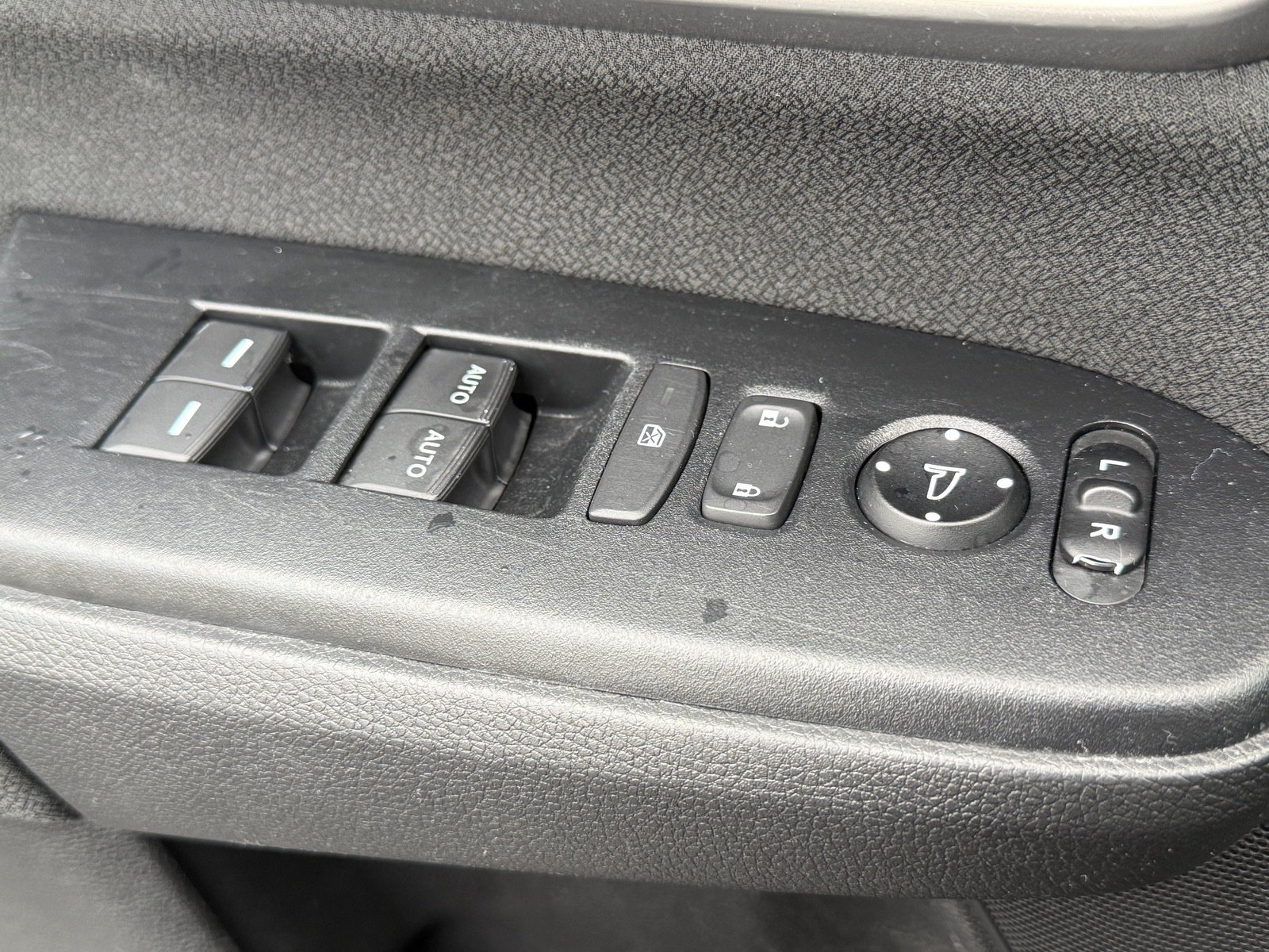 Used 2022 Honda CR-V EX image 38