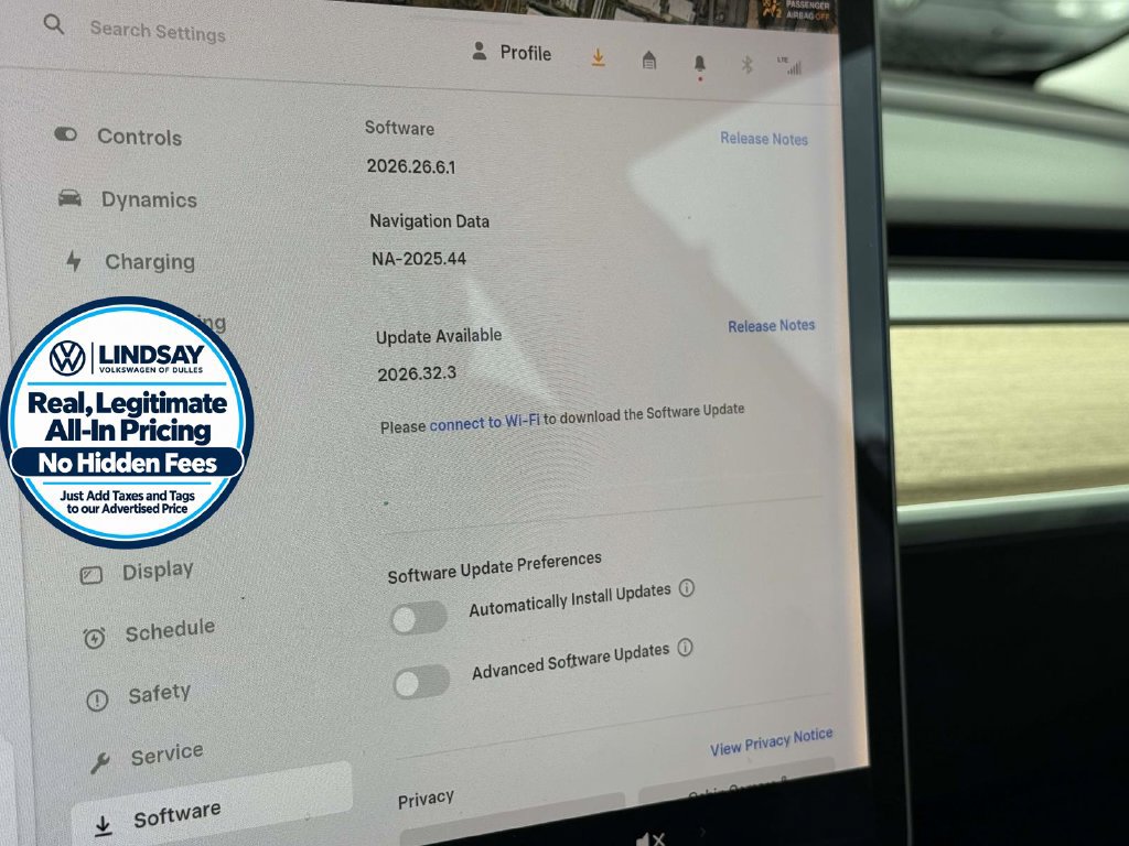 Used 2018 Tesla Model 3 Long Range RWD image 21