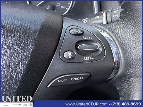 Used 2020 Nissan Murano SV image 22