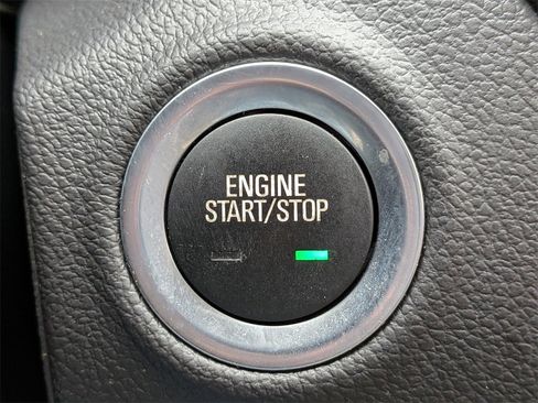 Used 2019 Buick Envision Essence image 31